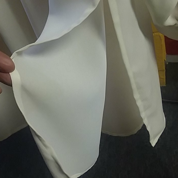 SK & COMPANY Cream Blouse - Picture 3 of 7